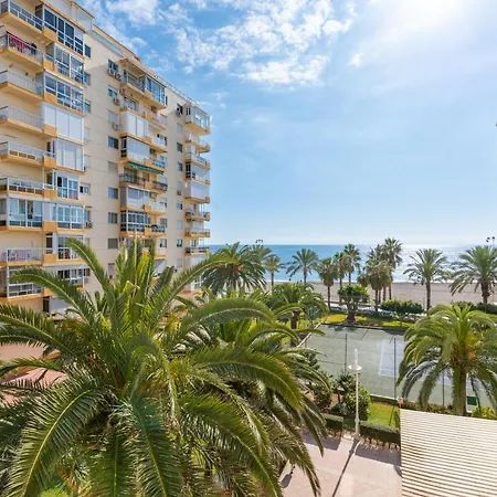 50 Mts With Sea Views Pool *